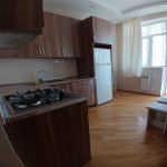 Kirayə (aylıq) 2 otaqlı Yeni Tikili, Nəsimi metrosu, 4-cü mikrorayon, Zərifə Əliyeva adına Göz klinikası, Nəsimi rayonu 4