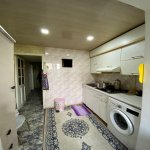 Продажа 3 комнат Вторичка, İnşaatçılar метро, Ясамал район 11