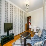 Kirayə (günlük) 2 otaqlı Köhnə Tikili, Sahil metrosu, Nəsimi rayonu 3