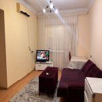 Kirayə (aylıq) 2 otaqlı Köhnə Tikili, Azadlıq metrosu, 8-ci mikrorayon, Binəqədi rayonu 2