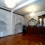 Kirayə (aylıq) 4 otaqlı Köhnə Tikili, İnşaatçılar metrosu, Yasamal qəs., Yasamal rayonu 3