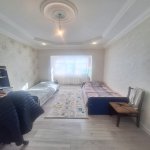 Продажа 3 комнатная Вторичка, 10-й микрорайон район 8