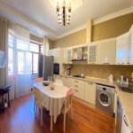 Satılır 7 otaqlı Bağ evi, Novxanı, Abşeron rayonu 17