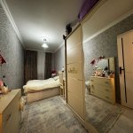 Продажа 2 комнатная Вторичка, 8-ой микрорайон район 6