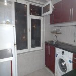 Kirayə (aylıq) 3 otaqlı Köhnə Tikili, Elmlər akademiyası metrosu, Yasamal rayonu 5