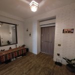 Продажа 2 комнат Вторичка, м. Эльмляр Академиясы метро, пос. Бадамдар, Сябаиль район 9