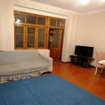 Kirayə (aylıq) 2 otaqlı Həyət evi/villa, H.Aslanov qəs., Xətai rayonu 4