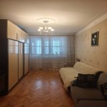 Satılır 4 otaqlı Köhnə Tikili, Memar Əcəmi metrosu, 4-cü mikrorayon, Nəsimi rayonu 13