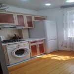 Kirayə (aylıq) 3 otaqlı Köhnə Tikili Xırdalan 13