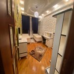 Kirayə (aylıq) 3 otaqlı Yeni Tikili, Azadlıq metrosu, 8-ci mikrorayon, Binəqədi rayonu 7