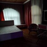 Kirayə (günlük) 5 otaqlı Həyət evi/villa Qax 25