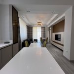 Аренда 2 комнат Новостройка, Белый город, Хетаи район 9