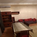 Kirayə (aylıq) 3 otaqlı Köhnə Tikili, İçərişəhər metrosu, Səbail rayonu 2