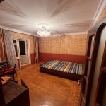 Kirayə (aylıq) 4 otaqlı Köhnə Tikili, Memar Əcəmi metrosu, 3-cü mikrorayon, Nəsimi rayonu 4