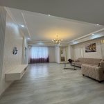 Kirayə (aylıq) 3 otaqlı Yeni Tikili, Gənclik metrosu, Gənclik Mall, Nəsimi rayonu 2