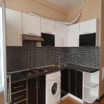 Kirayə (aylıq) 3 otaqlı Yeni Tikili, Xalqlar dostluğu metrosu, Nizami rayonu 10