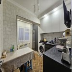 Kirayə (aylıq) 3 otaqlı Köhnə Tikili, Qara Qarayev metrosu, 8-ci kilometr, Nizami rayonu 13