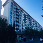 Satılır 3 otaqlı Köhnə Tikili, Gənclik metrosu, 8-ci mikrorayon, Ayna Sultanova heykəli, Binəqədi rayonu 1