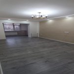 Kirayə (aylıq) 3 otaqlı Köhnə Tikili, Azadlıq metrosu, 8-ci mikrorayon, Binəqədi rayonu 5