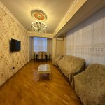 Kirayə (aylıq) 3 otaqlı Yeni Tikili, 20 Yanvar metrosu, Binəqədi rayonu 1