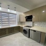 Продажа 2 комнатная Новостройка, İnşaatçılar метро, пос. Йени Ясамал, Ясамал район 9