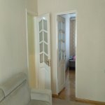 Kirayə (aylıq) 3 otaqlı Köhnə Tikili, Elmlər akademiyası metrosu, Yasamal qəs., Botanika bağı, Yasamal rayonu 7