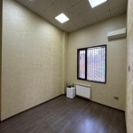 Kirayə (aylıq) 4 otaqlı Ofis, Elmlər akademiyası metrosu, Nəsimi rayonu 8