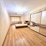 Kirayə (aylıq) 3 otaqlı Yeni Tikili, 28 May metrosu, Nəsimi rayonu 1