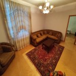 Kirayə (aylıq) 3 otaqlı Köhnə Tikili, 28 May metrosu, Zabitlər parkı, Nəsimi rayonu 1