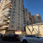 Kirayə (aylıq) 3 otaqlı Yeni Tikili, İnşaatçılar metrosu, Yasamal rayonu 1