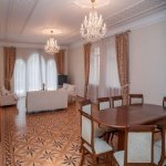 Satılır 8 otaqlı Həyət evi/villa, Badamdar qəs., Səbail rayonu 12