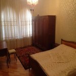 Kirayə (aylıq) 4 otaqlı Yeni Tikili, Gənclik metrosu, Nərimanov rayonu 12