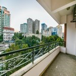 Kirayə (aylıq) 4 otaqlı Yeni Tikili, 28 May metrosu, Nəsimi rayonu 28