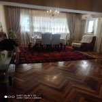 Satılır 4 otaqlı Köhnə Tikili, Gənclik metrosu, Nərimanov rayonu 1
