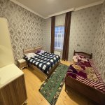 Посуточно 4 комнатная Дома/Виллы Гябяля 19