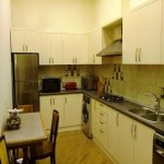 Kirayə (aylıq) 4 otaqlı Köhnə Tikili, Sahil metrosu, Səbail rayonu 6
