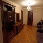 Продажа 2 комнат Вторичка, İnşaatçılar метро, Ясамал район 1