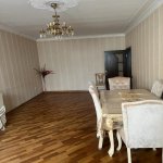 Kirayə (aylıq) 3 otaqlı Köhnə Tikili, Azadlıq metrosu, 9-cu mikrorayon, Binəqədi rayonu 1