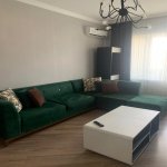 Kirayə (aylıq) 4 otaqlı Köhnə Tikili, 8-ci mikrorayon, Binəqədi rayonu 8