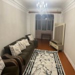 Kirayə (aylıq) 3 otaqlı Köhnə Tikili, Neftçilər metrosu, Nizami rayonu 1