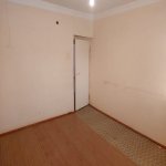 Satılır 2 otaqlı Köhnə Tikili Şirvan 2
