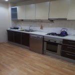 Kirayə (aylıq) 3 otaqlı Köhnə Tikili, Elmlər akademiyası metrosu, Yasamal rayonu 4