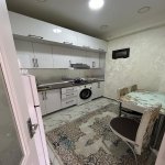 Посуточно 2 комнатная Новостройка, м. Ази Асланова метро, Хетаи район 5