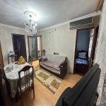 Продажа 2 комнатная Вторичка, İnşaatçılar метро, пос. Ясамал, Ясамал район 3