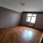 Kirayə (aylıq) 4 otaqlı Köhnə Tikili Sumqayıt 10