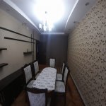 Kirayə (aylıq) 3 otaqlı Köhnə Tikili, Memar Əcəmi metrosu, 4-cü mikrorayon, Nəsimi rayonu 1