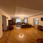 Satılır 11 otaqlı Bağ evi, Badamdar qəs., Səbail rayonu 4