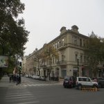 Kirayə (günlük) 3 otaqlı Köhnə Tikili, Sahil metrosu, Səbail rayonu 1