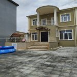 Kirayə (aylıq) 4 otaqlı Həyət evi/villa, Badamdar qəs., Səbail rayonu 1