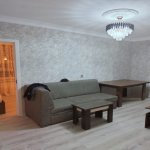 Kirayə (aylıq) 3 otaqlı Köhnə Tikili, Qara Qarayev metrosu, 8-ci kilometr, Nizami rayonu 1